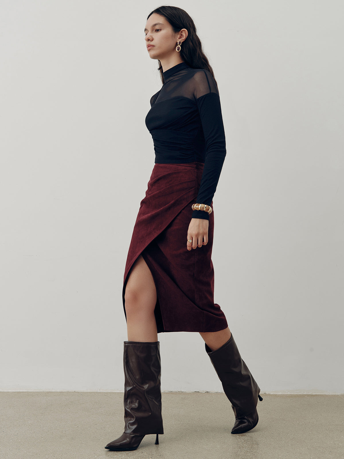Suede Effect Pleated Slit Midi Skirt