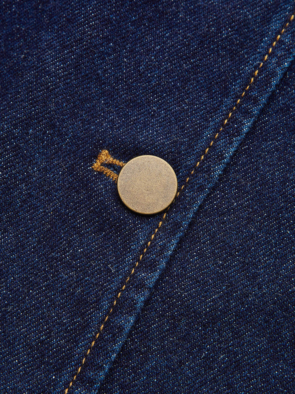 Curved Sleeve Contrast Collar Denim Jacket