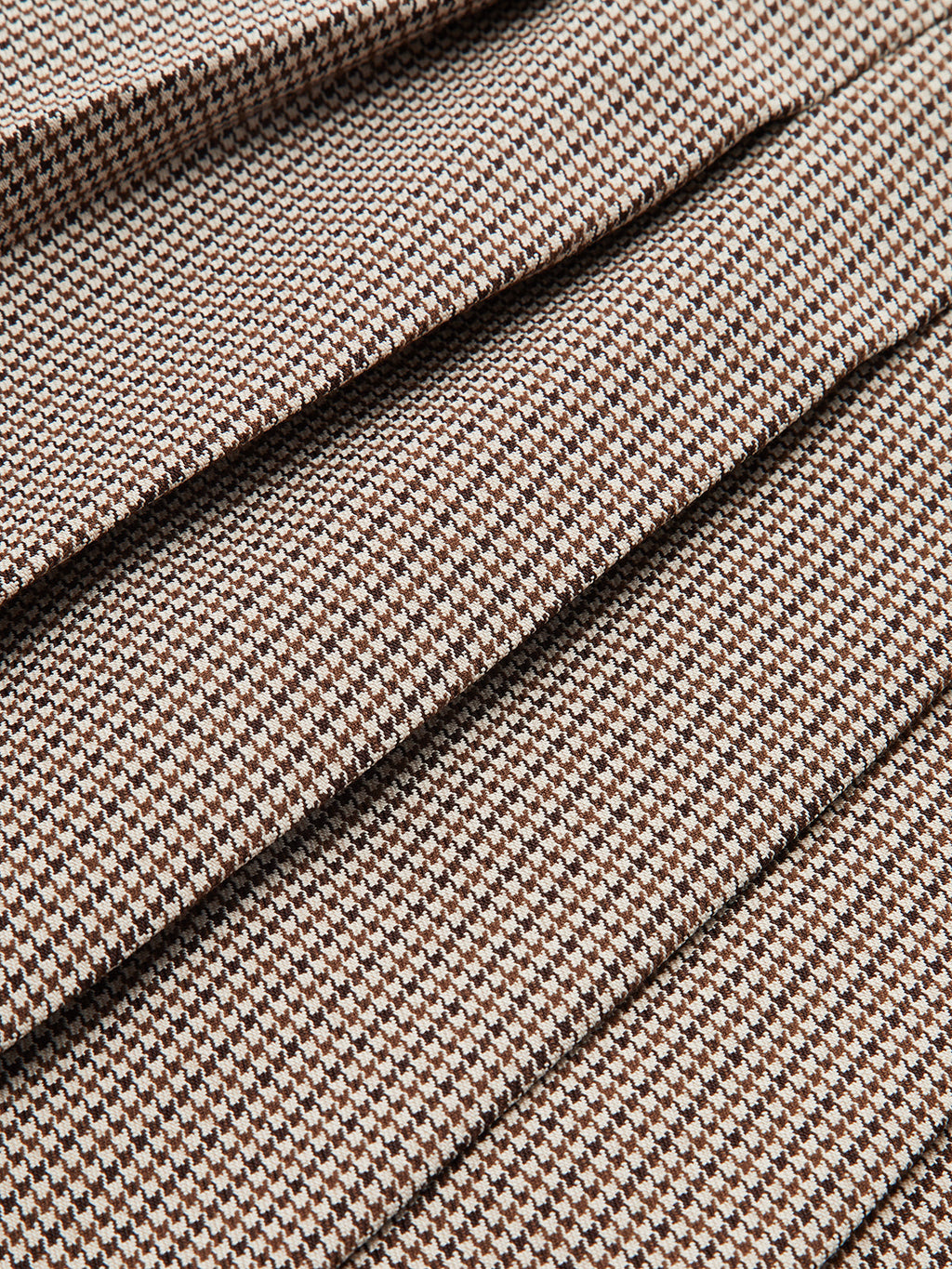 Buckle Detail Houndstooth Pleated Midi Skirt