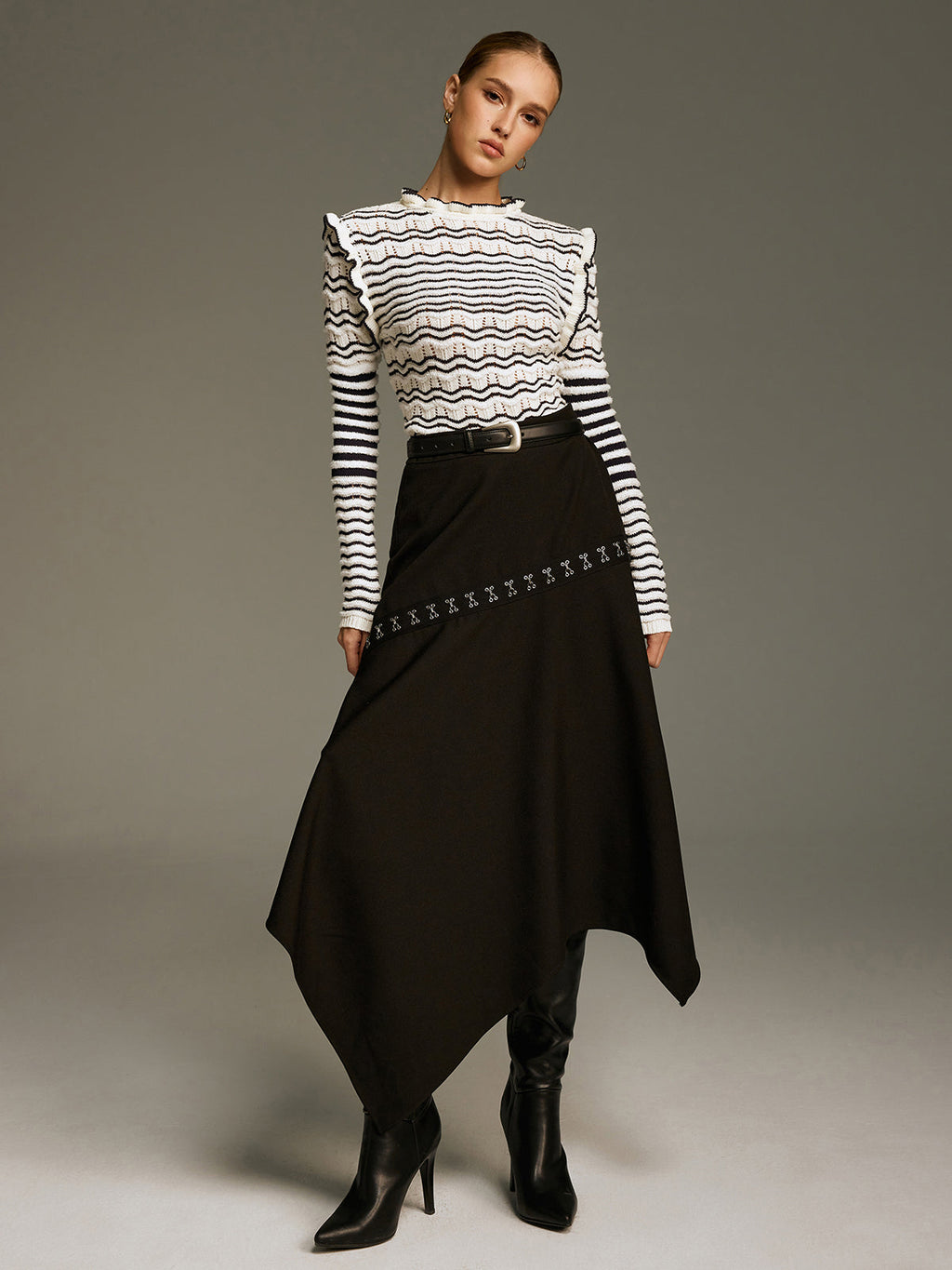 Metal Clasp Detail Asymmetric Hem Skirt