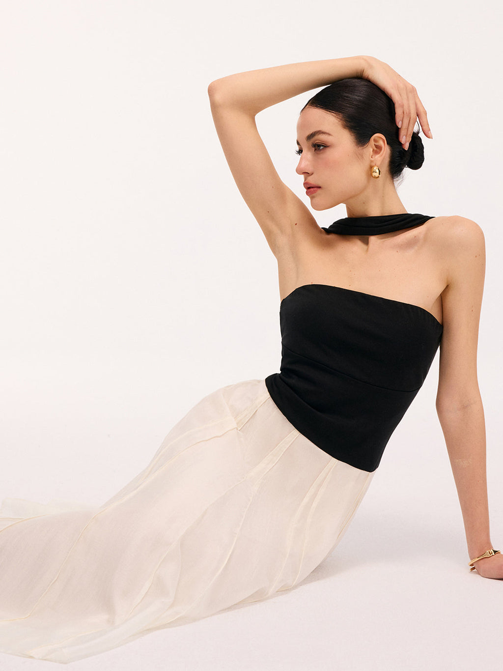 Paneled Design Color-Block Halter Backless Maxi Dress