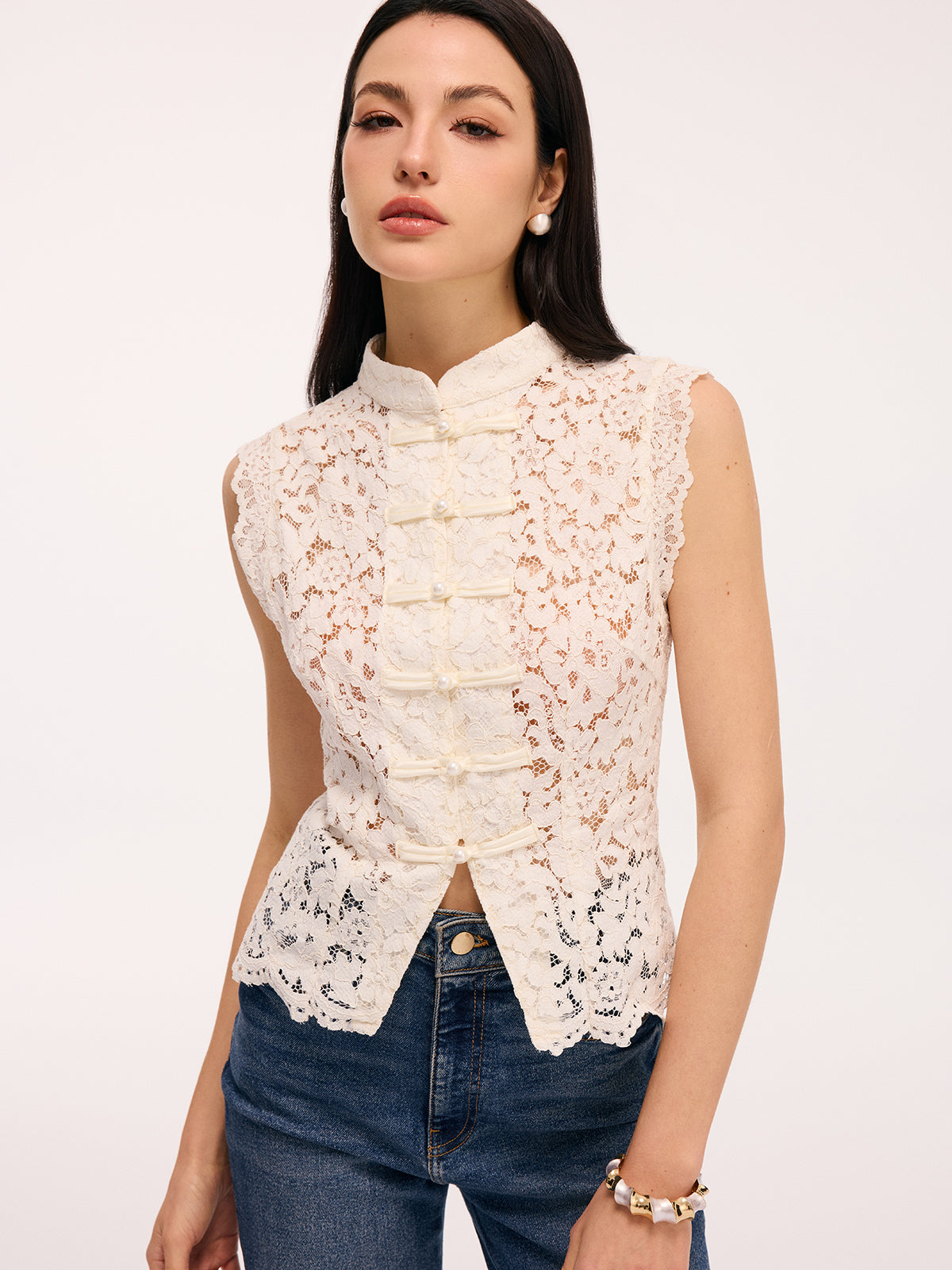 Lace Mandarin Collar Pearl Button Sleeveless Top
