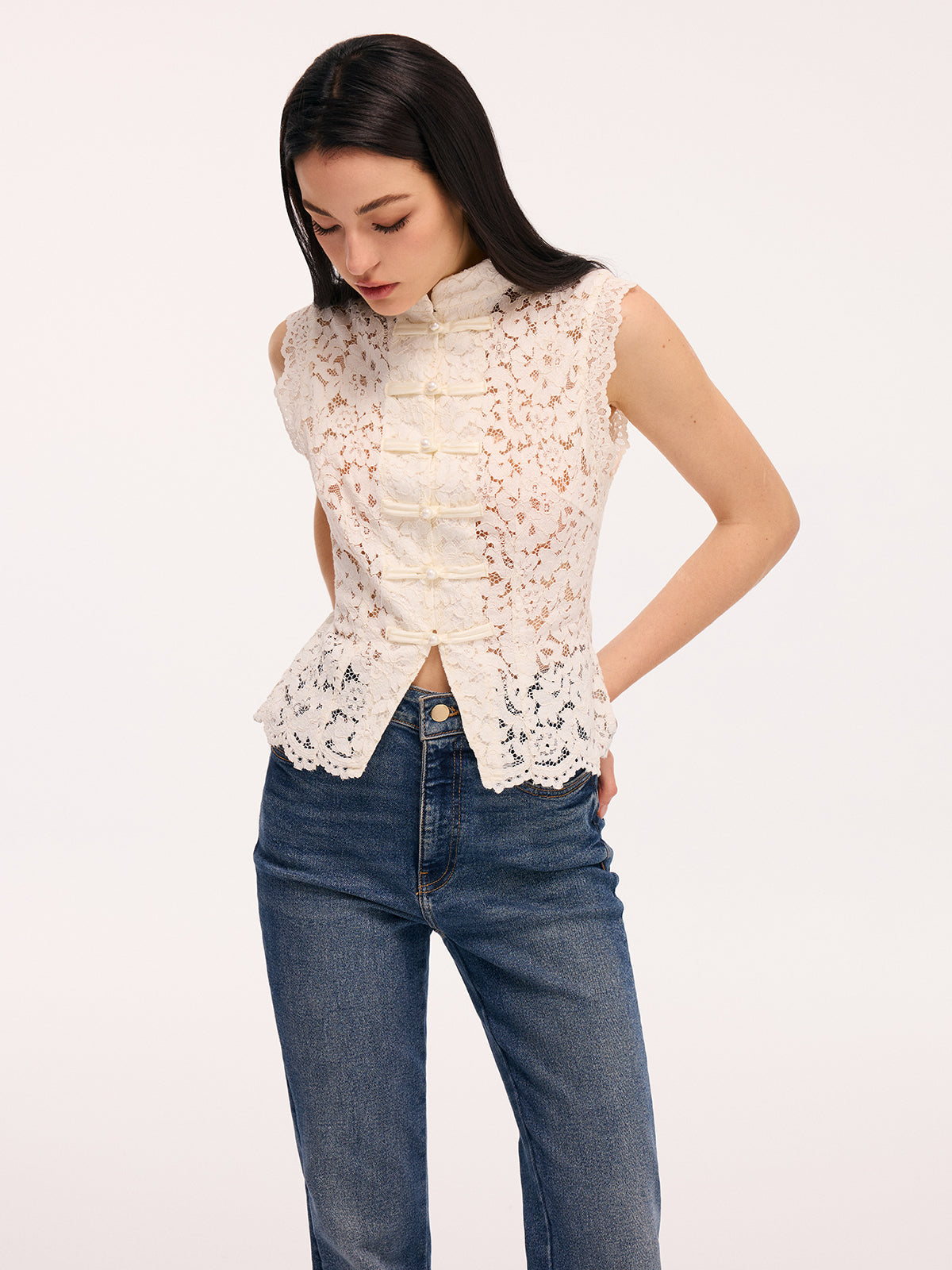 Lace Mandarin Collar Pearl Button Sleeveless Top