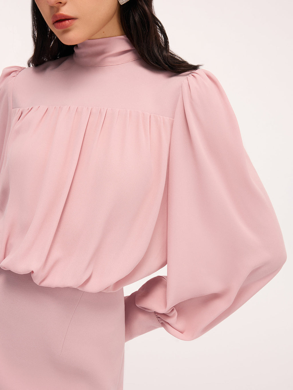 Back Bow Detail Puff-Sleeve Blouson Dress