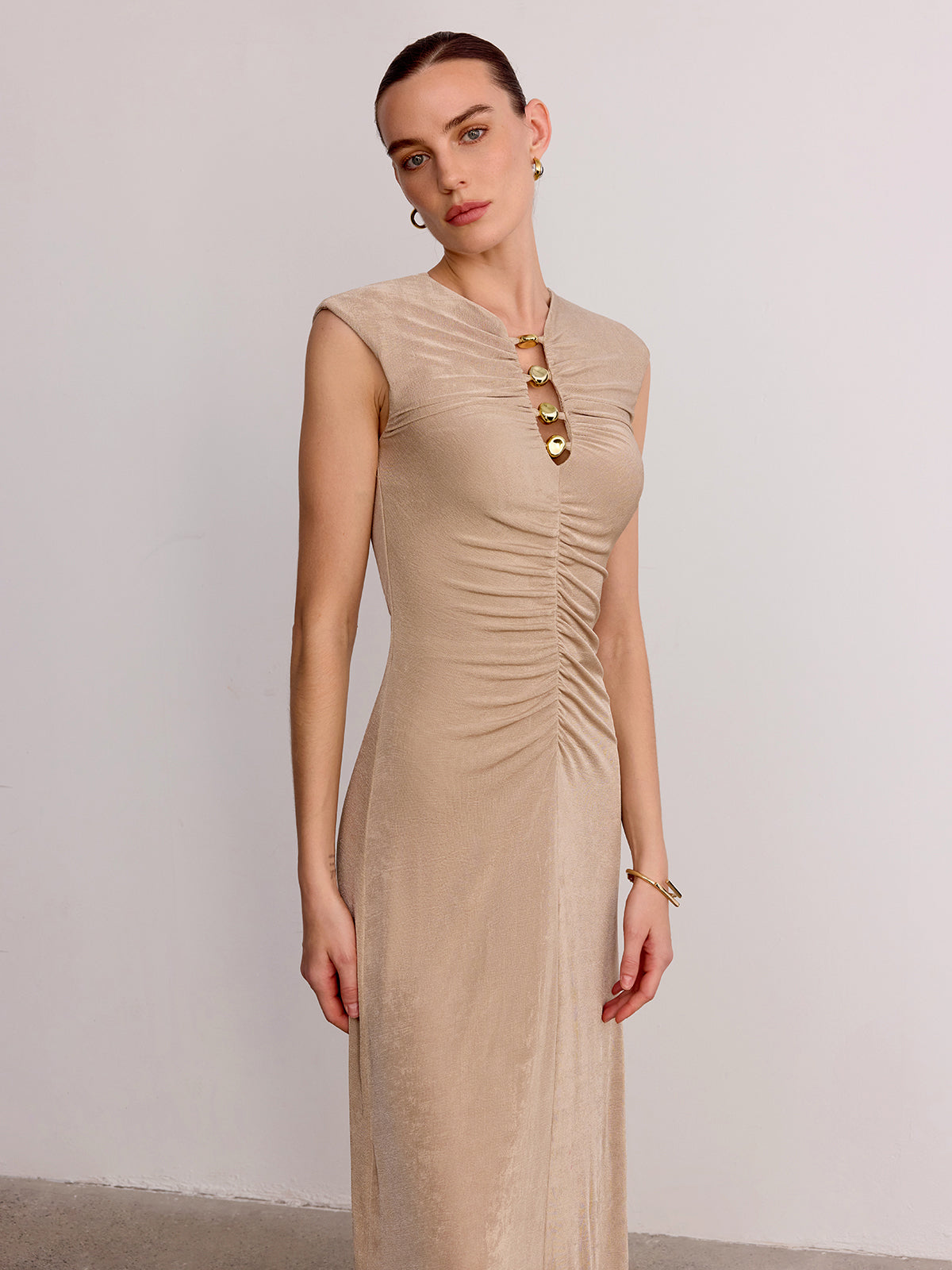 Metal Detail Sleeveless Ruched Maxi Dress