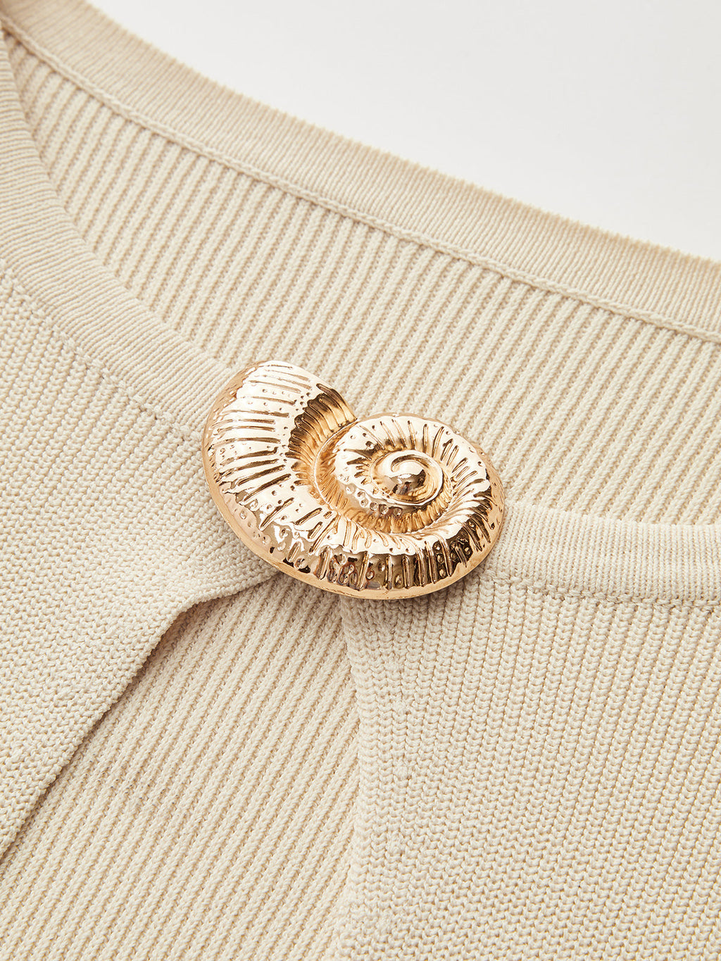 Keyhole Flared Sleeve Conch Detail Knit Dress