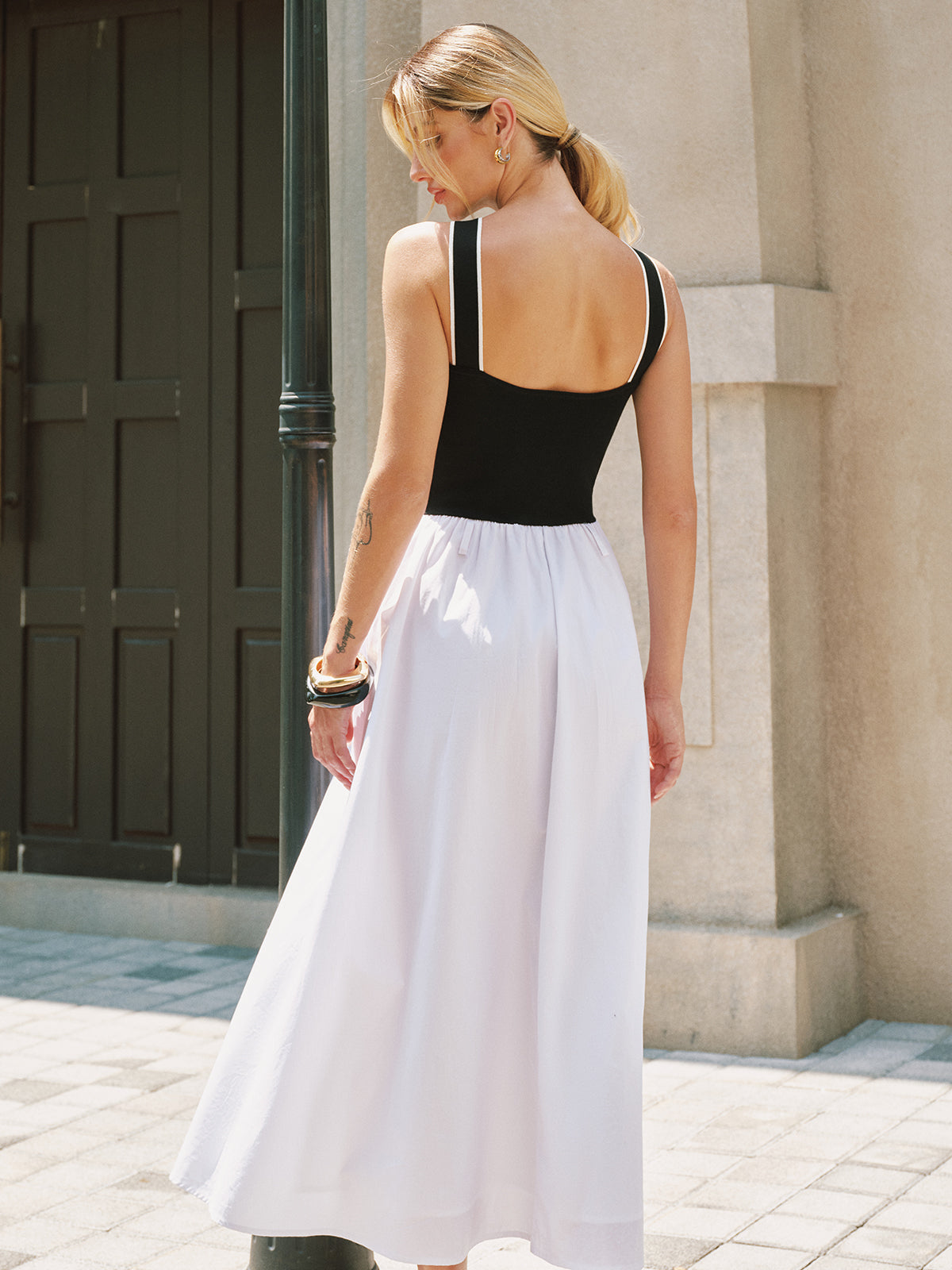 Crisscross Neckline Backless Maxi Dress
