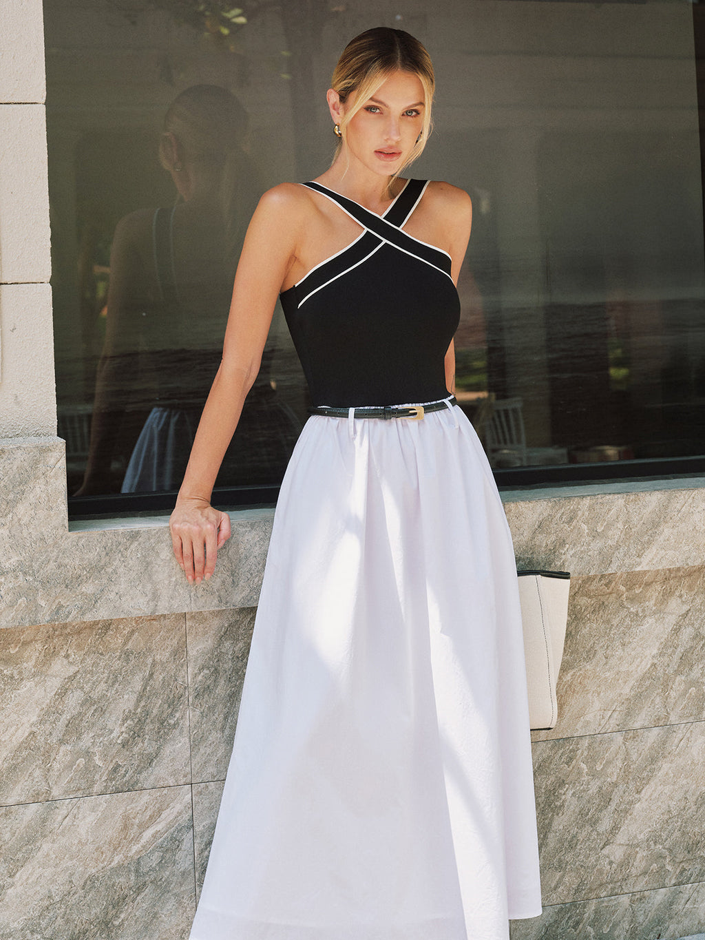 Crisscross Neckline Backless Maxi Dress