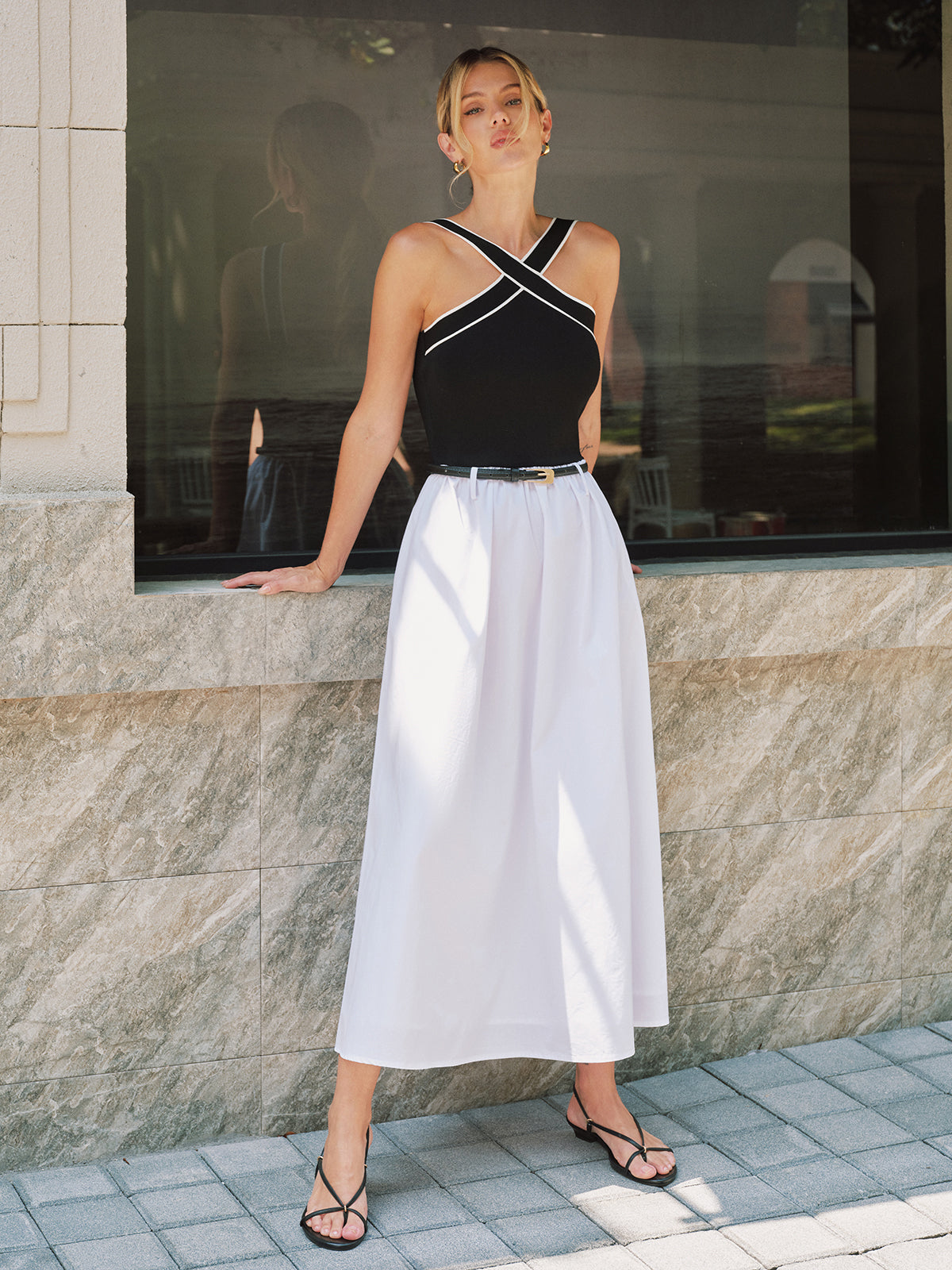 Crisscross Neckline Backless Maxi Dress