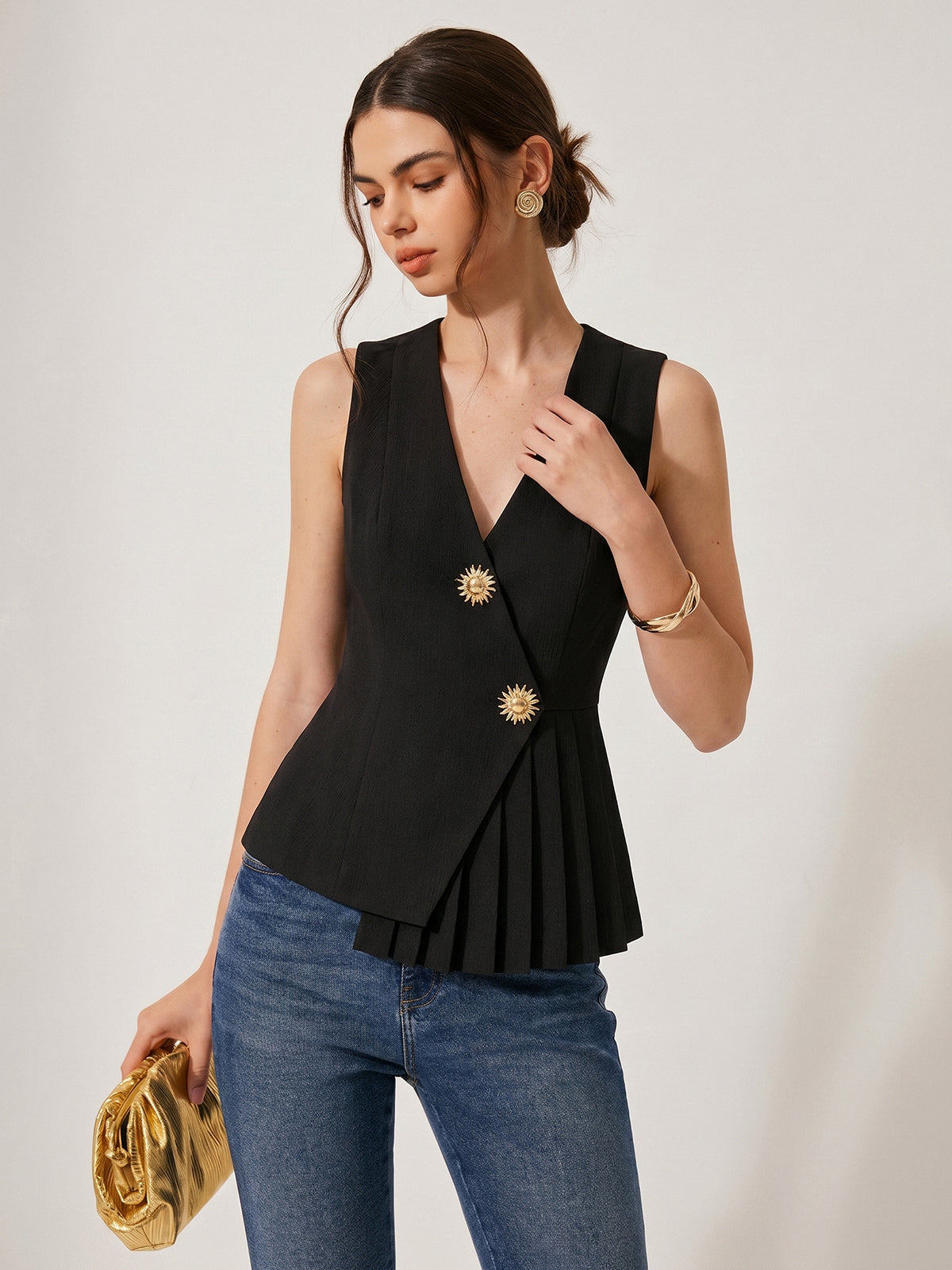 V-Neck Pleated Sleeveless Vest