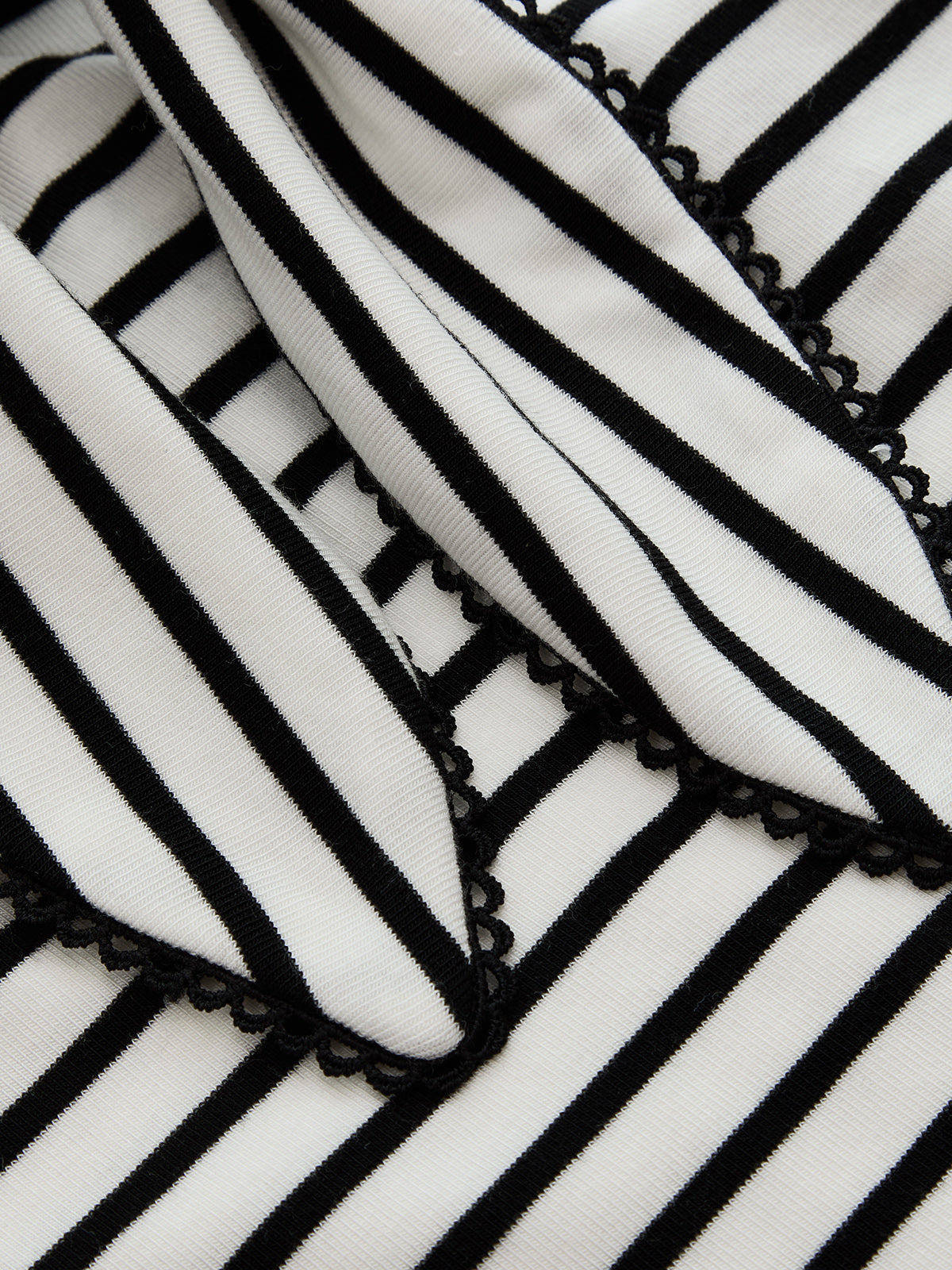 Striped Tie-Front V-Neck Slim Top