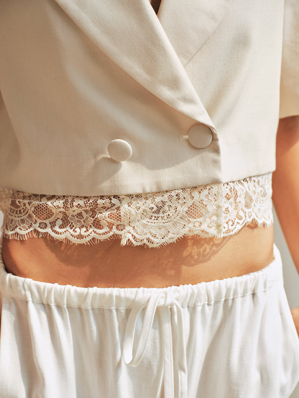 Double Breasted Lace Hem Short Sleeve Blazer