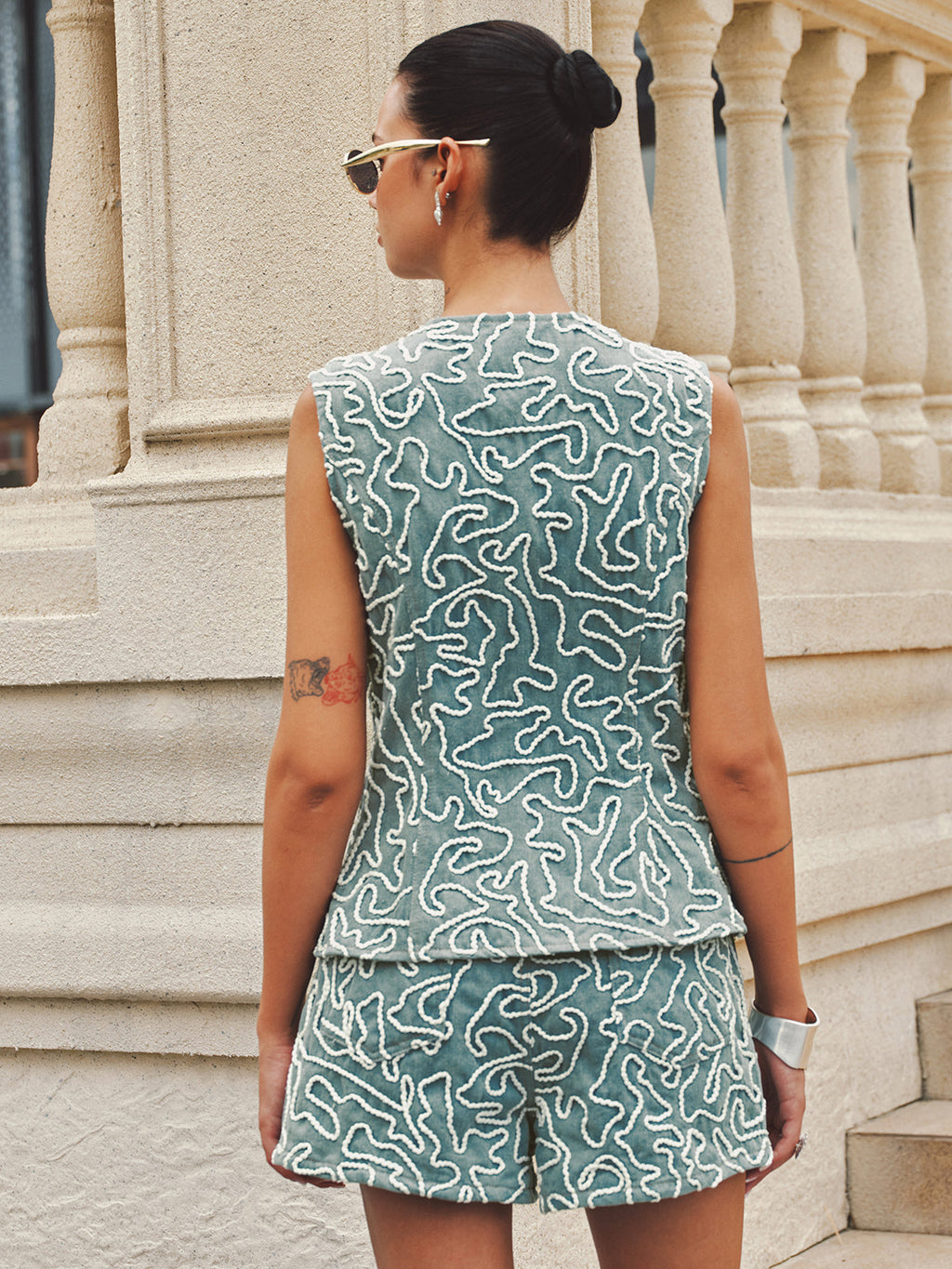 Cord Embroidery Sleeveless Denim Vest