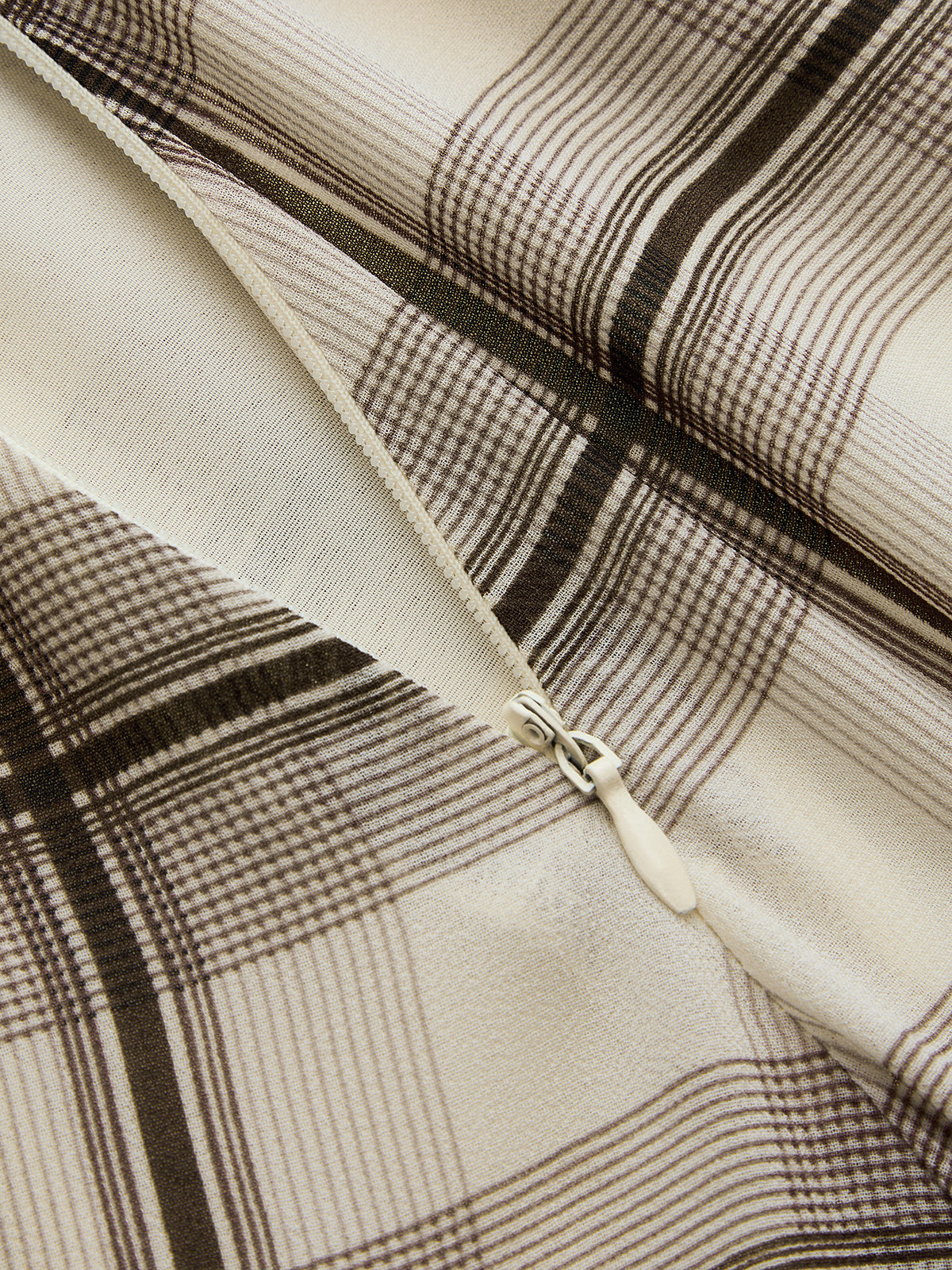 Cross Neck Tank Top & Irregular Plaid Skirt Set